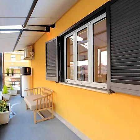 Bright Modern Flat 7 Apartmán *